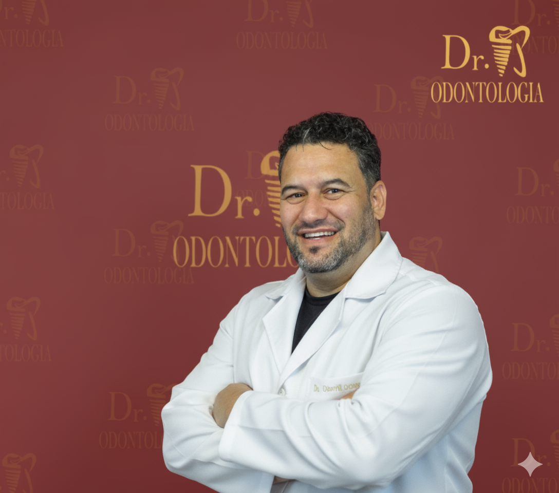 Dr. Roberto Pereira Neves - Especialista em Implante Dentário Carga Imediata CRO-SP 77393